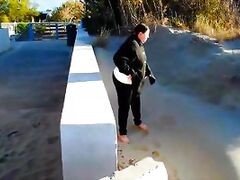 le gros cul d'Huguette qui pisse